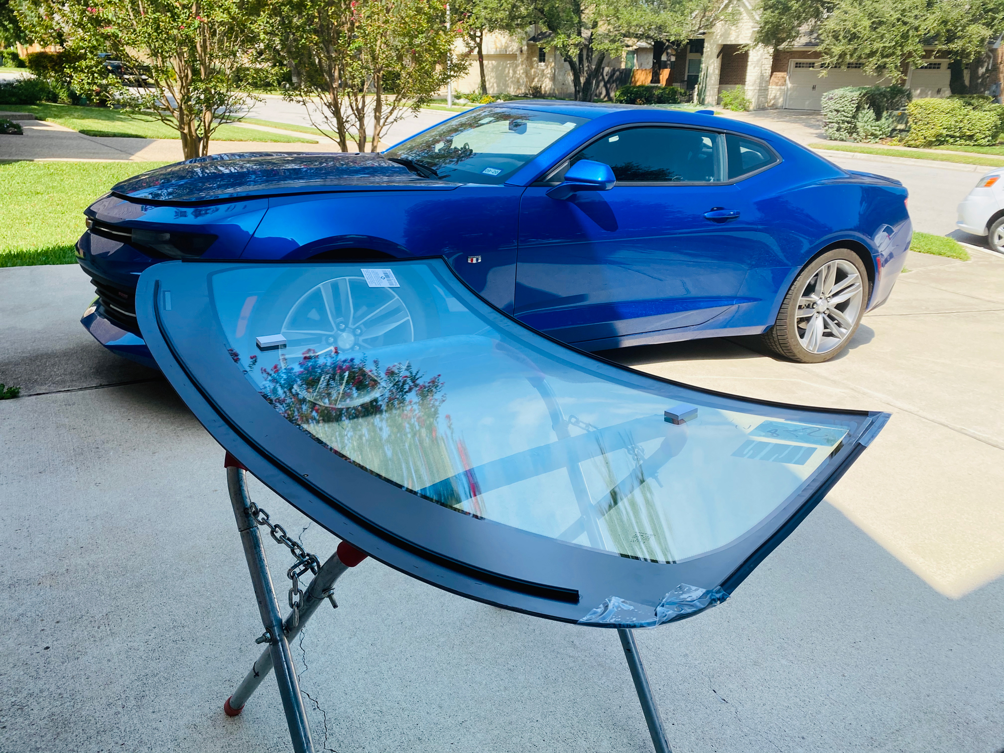 Chevy camaro auto glass replacement